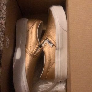 Toddler size 11 vans gold